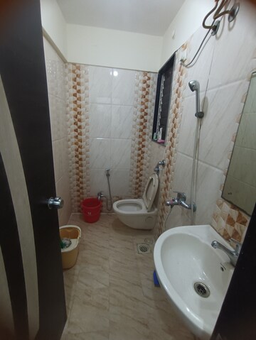 Bathroom in 1 BHK Apartment at Silicon Park, Malad West – for Rent