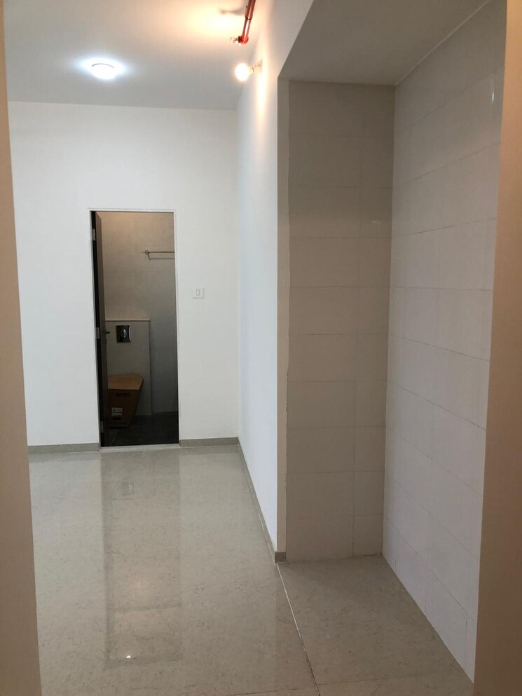 Room, rosa-manhattan 3 Bedroom 1350 Sq.Ft. Apartment In Ghodbunder Road Thane 9081727