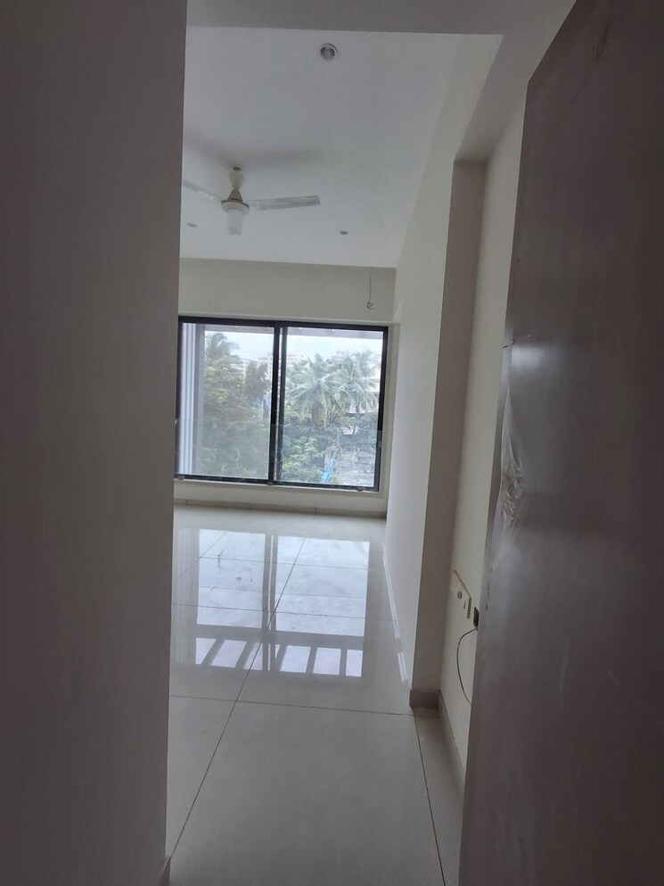 Bathroom, santacruz west 2 Bedroom 740 Sq.Ft. Apartment In Santacruz West Mumbai 9081741