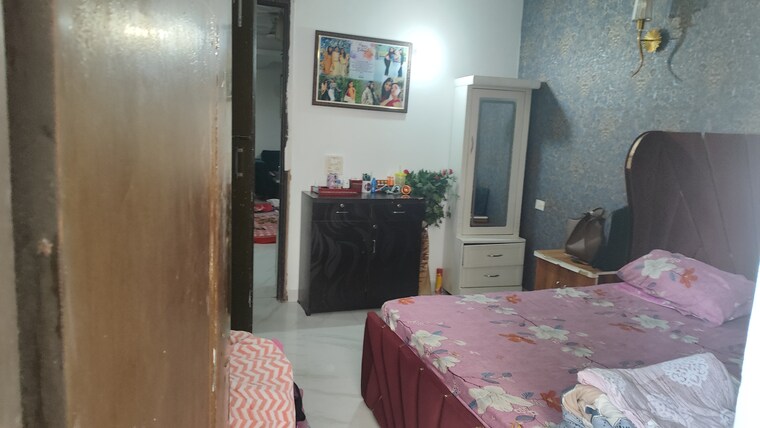 Bedroom, gadaipur 3 Bedroom 1200 Sq.Ft. Builder Floor In Gadaipur Delhi 9081812