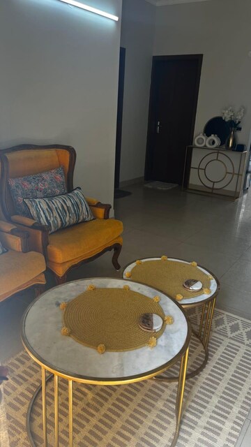 Bathroom in 2 BHK Builder Floor at Central Park Flower Valley Aqua Front Towers, Sohna Sector 33 – for Rent