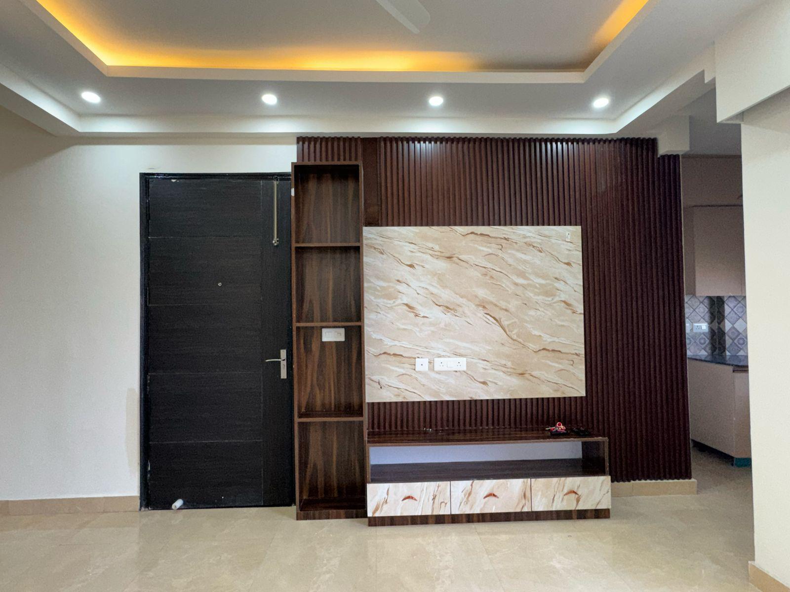 2 BHK + Study Room Builder Floor For Rent in Central Park Flower Valley Aqua Front Towers