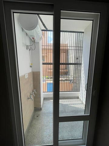 Building Lobby in 3 BHK Builder Floor at Janakpuri – for Rent