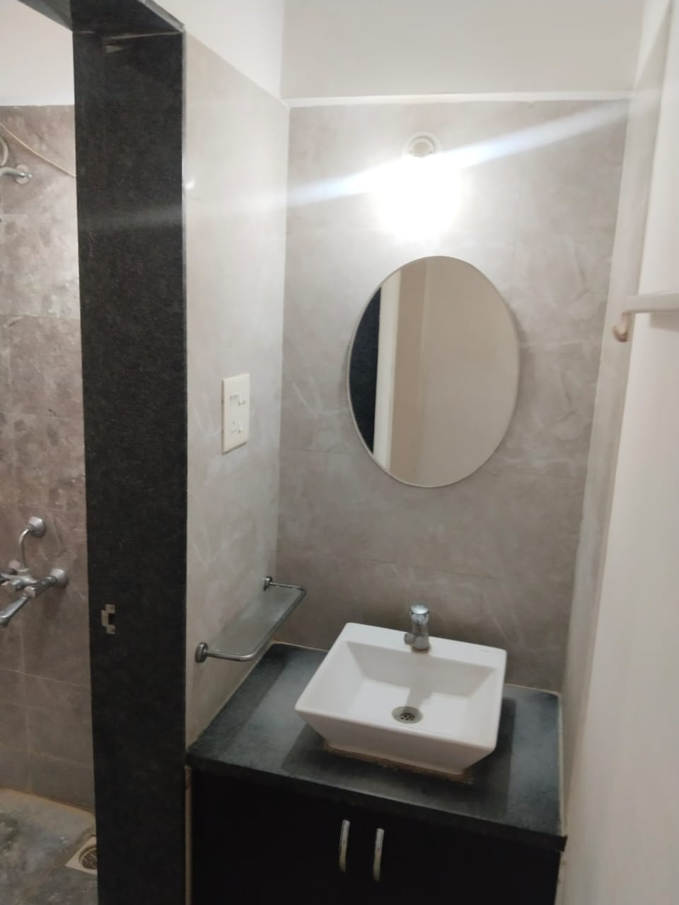 2 BHK Apartment For Rent in Balkrishna Indu Heights