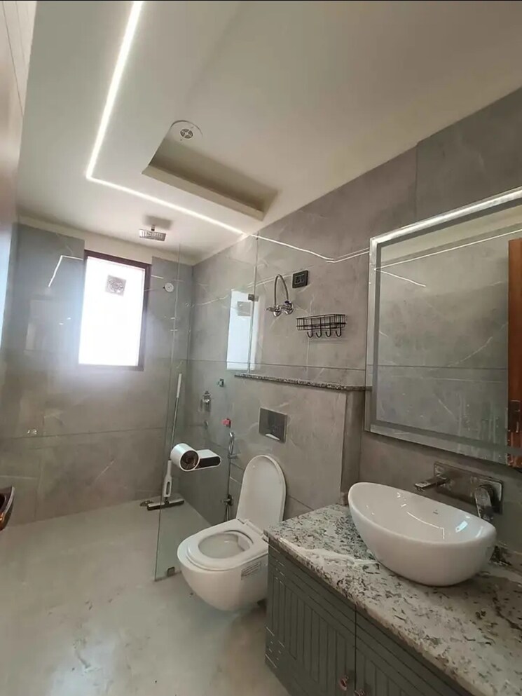 Bathroom, saket 3 Bedroom 1800 Sq.Ft. Builder Floor In Saket Delhi 9081863