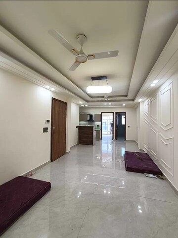 Building Lobby in 3 BHK Builder Floor at Saket – for Rent