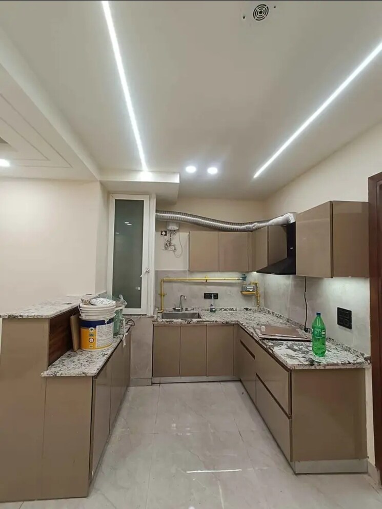 Kitchen, saket 3 Bedroom 1800 Sq.Ft. Builder Floor In Saket Delhi 9081863