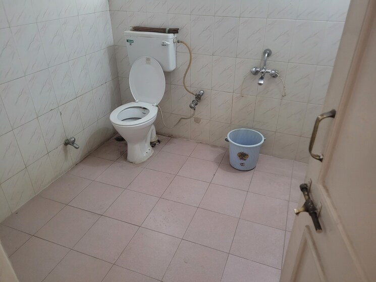 Attached Bathroom, novelty-classic 3 Bedroom 1450 Sq.Ft. Apartment In Senapati Bapat Road Pune 9081885