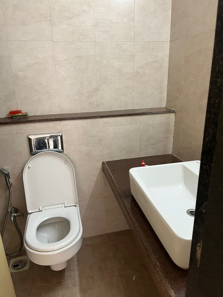 Bathroom, star-sayba-residency 2 Bedroom 534 Sq.Ft. Apartment In Kurla East Mumbai 9081940
