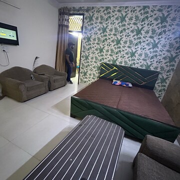 Bedroom in 1 BHK Builder Floor at Lajpat Nagar I – for Rent