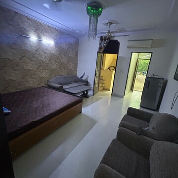 Bedroom in 1 BHK Builder Floor at Lajpat Nagar I – for Rent