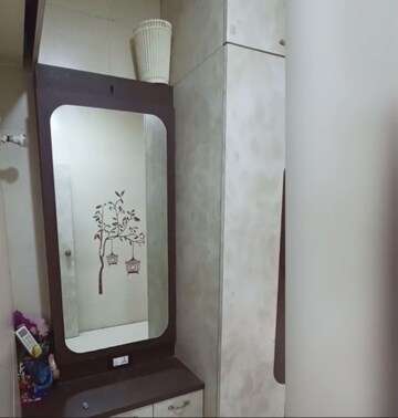 Furnished Amenities in 1 BHK Apartment at Prasad Hemavathi CHS, Kandivali West – for Rent