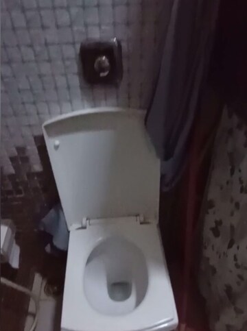 Bathroom in 1 BHK Apartment at Prasad Hemavathi CHS, Kandivali West – for Rent