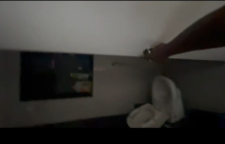 Living Room, the-crescent-business-park Commercial Office Space 525 Sq.Ft. In Sakinaka Mumbai 9082008