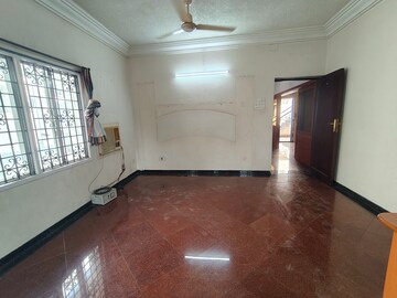 Living Room in  Showroom at Ashok Nagar – for Rent