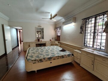 Bedroom in  Showroom at Ashok Nagar – for Rent