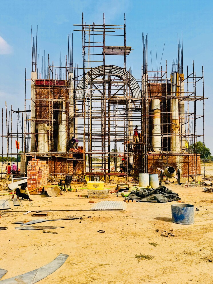 Nearby, mohanlalganj  2200 Sq.Ft. Plot In Mohanlalganj Lucknow 9082017