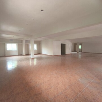 Room in  Showroom at Thyagaraya Nagar – for Rent