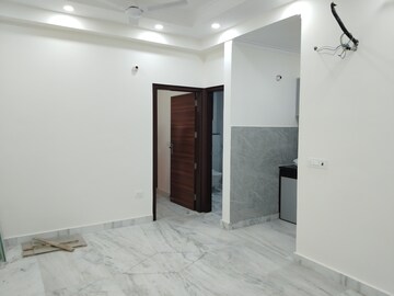 Room in 2 BHK Apartment at Khirki Extension – for Rent