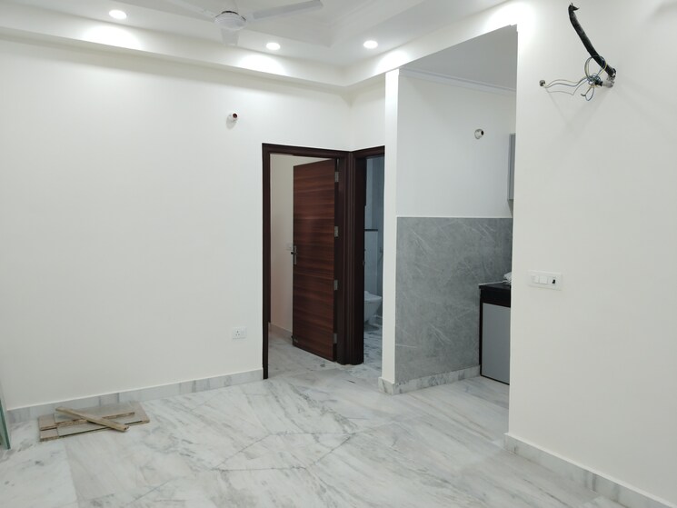 Room, khirki extension 2 Bedroom 900 Sq.Ft. Apartment In Khirki Extension Delhi 9082030