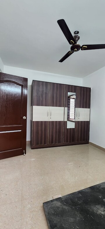 Room in 3 BHK Builder Floor at Iti Layout – for Rent