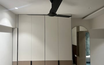 Office Space For Sale in Takshashila Commercial Centre, Mulund West