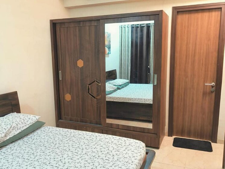 Bedroom, andheri west 1 Bedroom 500 Sq.Ft. Apartment In Andheri West Mumbai 9082099