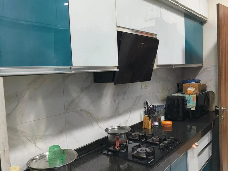 Kitchen, andheri west 1 Bedroom 500 Sq.Ft. Apartment In Andheri West Mumbai 9082099