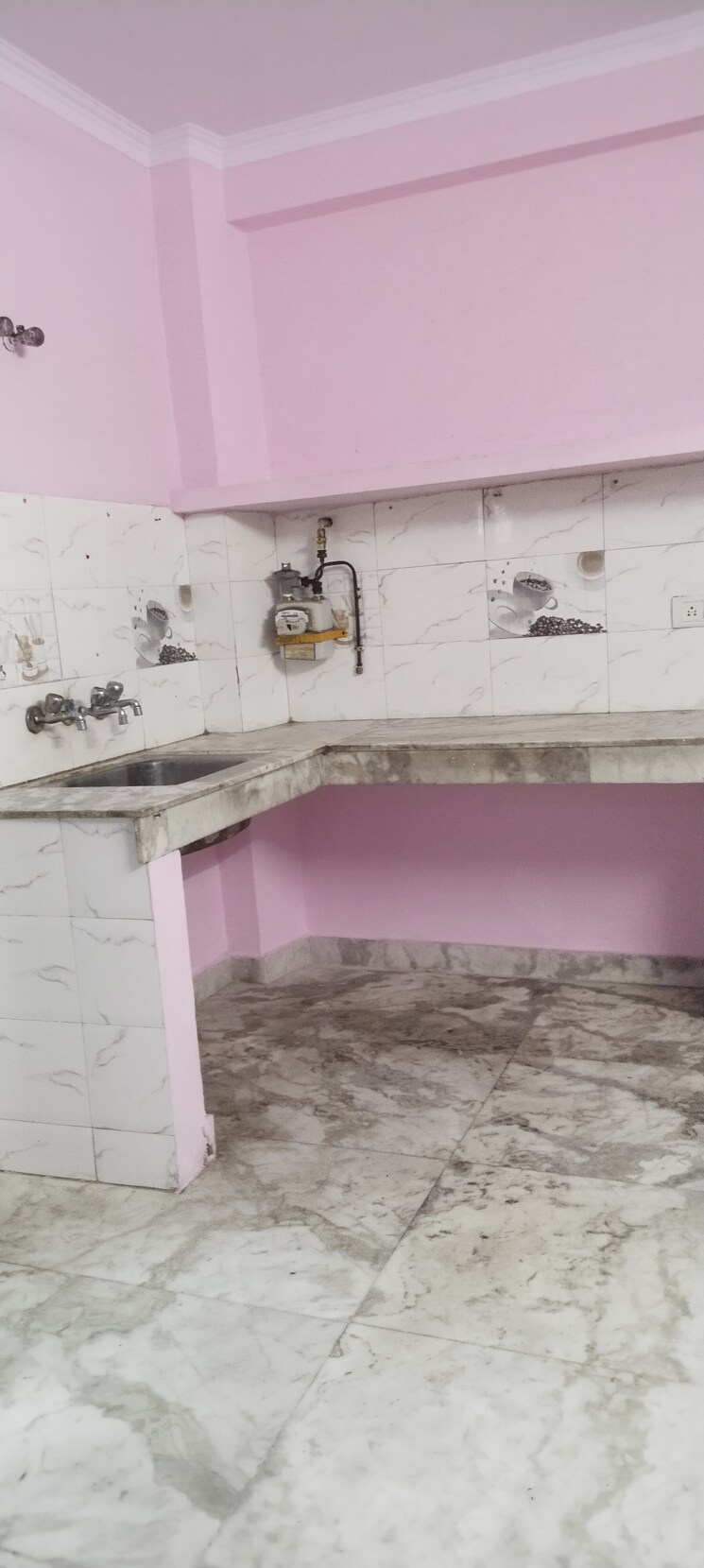 Kitchen, mayur vihar phase 1 2 Bedroom 750 Sq.Ft. Builder Floor In Mayur Vihar Phase 1 Delhi 9082105