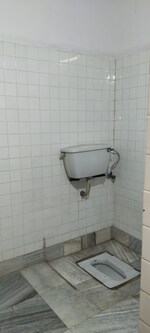 2.5 BHK + Pooja Room 1500 Sq.Ft. Builder Floor in G Block Shastri Nagar