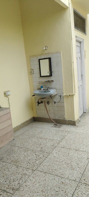 Bathroom in 2.5 BHK Builder Floor at G Block Shastri Nagar – for Rent
