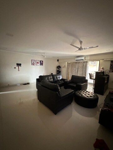 Living Room in 3 BHK Apartment at Pegasus Apartment, Santacruz West – for Sale