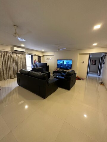 Living Room in 3 BHK Apartment at Pegasus Apartment, Santacruz West – for Sale