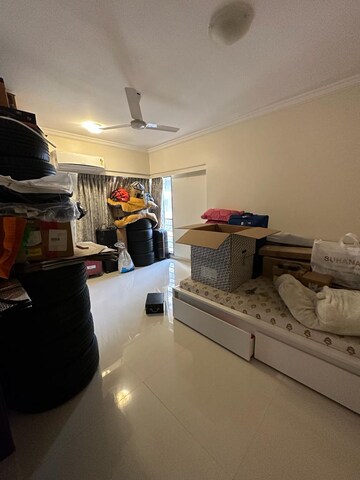 Team Area in 3 BHK Apartment at Pegasus Apartment, Santacruz West – for Sale