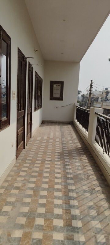 Balcony in 3.5 BHK Builder Floor at A Block Shastri Nagar – for Rent