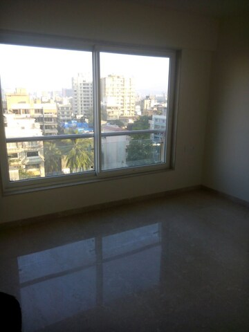 Room in 3 BHK Apartment at Woodstock Apartment Khar, Khar West – for Sale