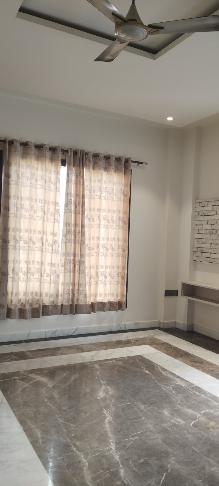 Bathroom, kavi nagar block h 2.5 Bedroom 1400 Sq.Ft. Builder Floor In Kavi Nagar Block H Ghaziabad 9082128
