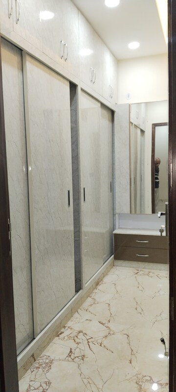 Building Lobby in 2.5 BHK Builder Floor at A Block Shastri Nagar – for Rent