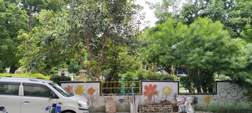 Balcony in 2.5 BHK Builder Floor at G Block Shastri Nagar – for Rent