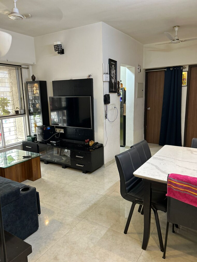 Team Area, lodha-amara 1 Bedroom 472 Sq.Ft. Apartment In Kolshet Road Thane 9082136