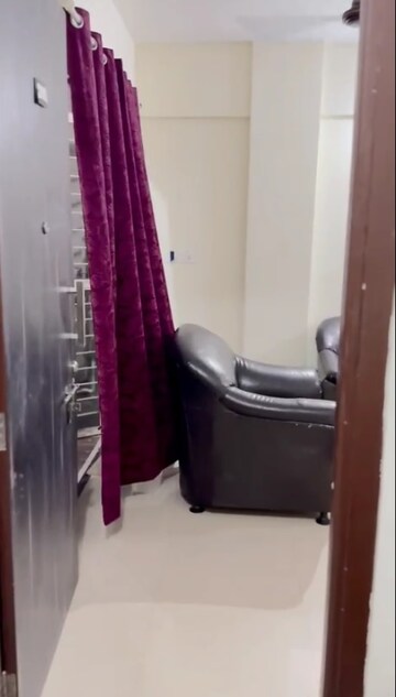 1 BHK Apartment – Entrance View at Kharadi - for Rent