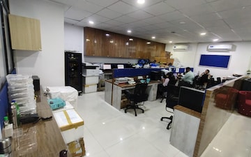 Office Space For Rent in Pinnacle Business Park, Andheri East