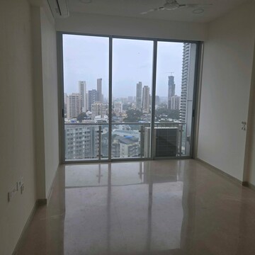 Room in 3 BHK Apartment at Kohinoor Square Altissimo, Dadar West – for Rent
