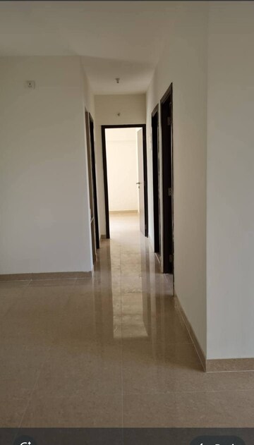 Corridor in 2.5 BHK Apartment at The Wadhwa Platina, Kolshet Road – for Rent