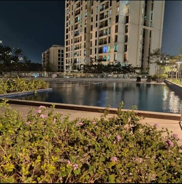 Swimming Pool in 2.5 BHK Apartment at The Wadhwa Platina, Kolshet Road – for Rent