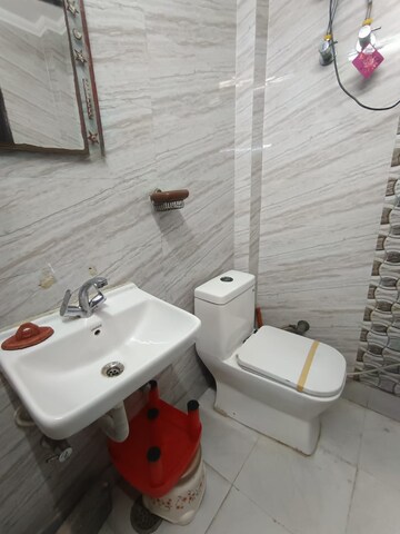 Bathroom in 2 BHK Apartment at Nagin Lake View Apartment, Paschim Vihar – for Rent