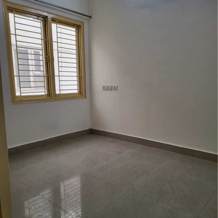 Room, greenwood-apartment 3.5 Bedroom 1800 Sq.Ft. Apartment In Viram Khand Lucknow 9082242