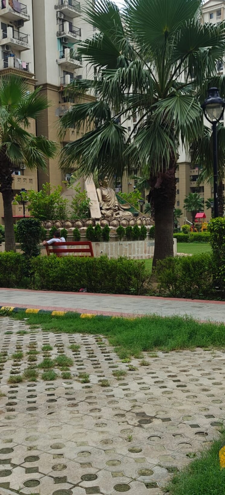 Garden, eros-sampoornam 2 Bedroom 1060 Sq.Ft. Apartment In Sector 2 Greater Noida Greater Noida 9082246