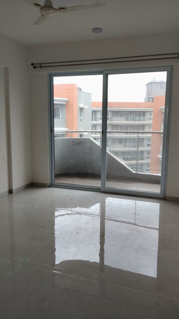 Room in 3 BHK Apartment at Nyati Defence Enclave, Undri – for Rent