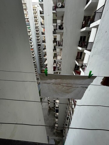 Bathroom in 2 BHK Apartment at Panchsheel Greens II, Sector 16 Greater Noida – for Sale